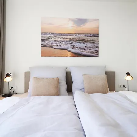 Apartment Beltblick 11 - Mit Unverbautem Meerblick & Dachterrasse! Fehmarn