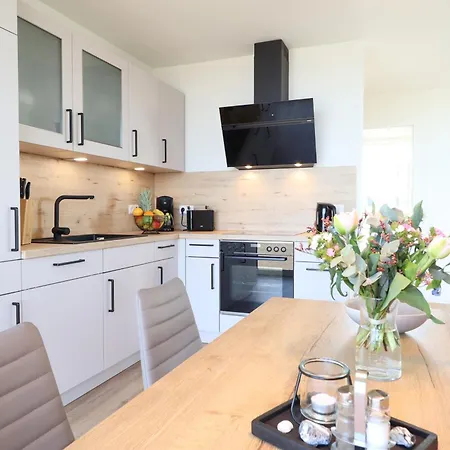 Beltblick 11 - Mit Unverbautem Meerblick & Dachterrasse! Apartament Fehmarn